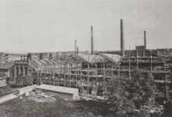 Bau der Gießerei- und Montagehalle, 1907 